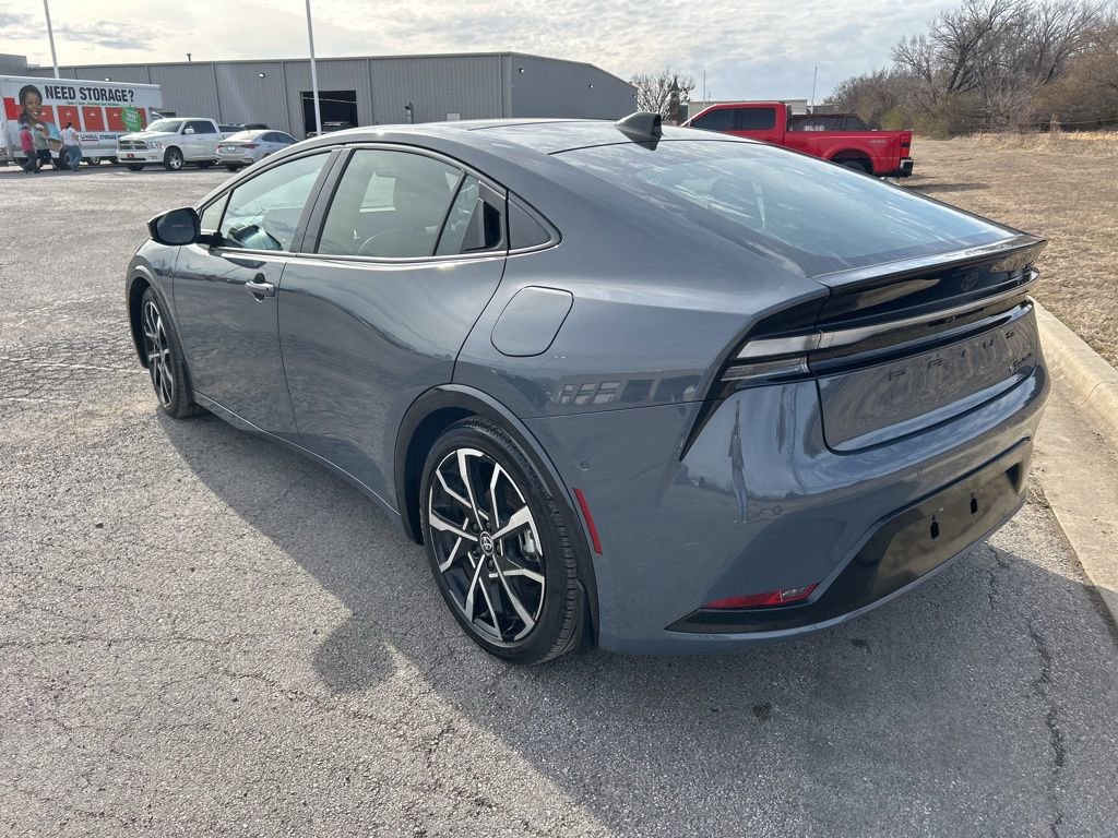 Used 2024 Toyota Prius Prime Premium image 8