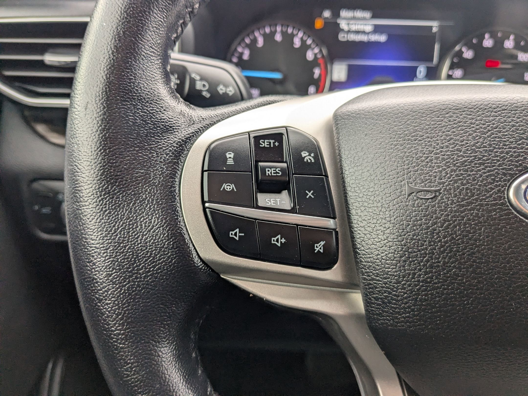 Used 2021 Ford Explorer Limited w/ Equipment Group 301A RWD image 22