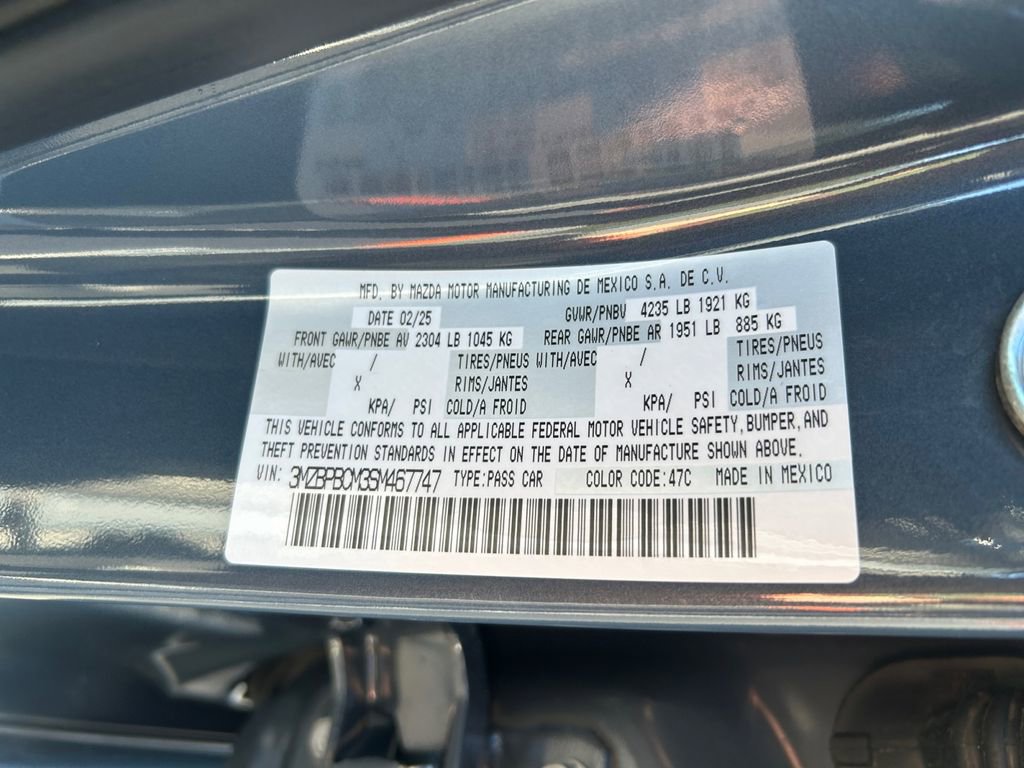 Used 2025 MAZDA MAZDA3 s image 34