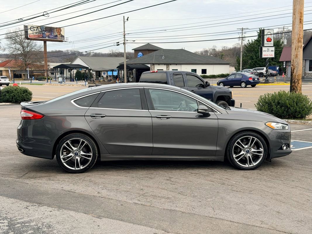 Used 2016 Ford Fusion Titanium AWD/4WD image 7