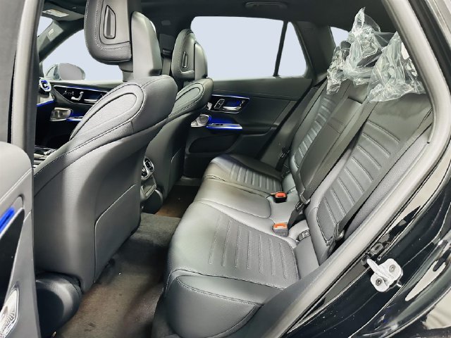 New 2027 Mercedes-Benz GLC 300 4MATIC image 7