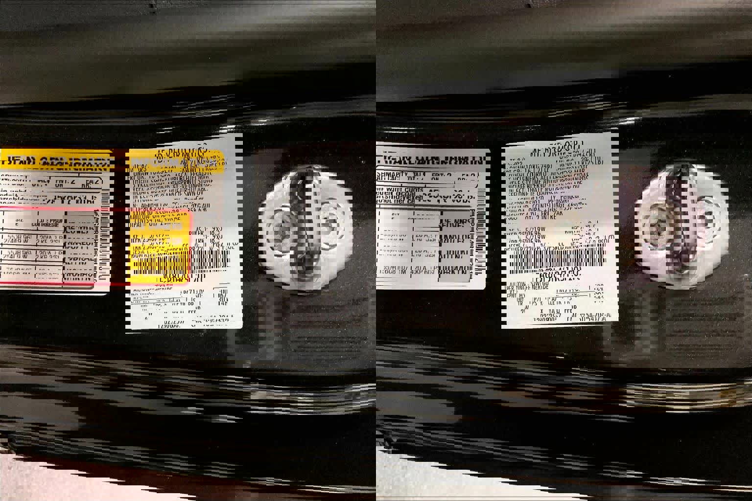 Used 2024 Ford Mustang Convertible image 32