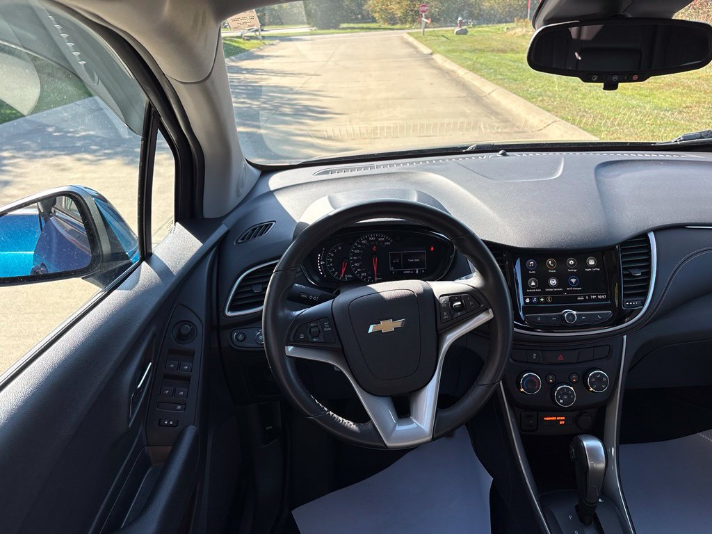 Used 2019 Chevrolet Trax LT w/ LT Convenience Package FWD image 40