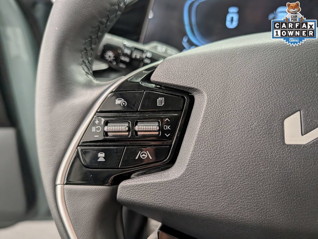 Certified 2025 Kia Niro EX Touring FWD image 20