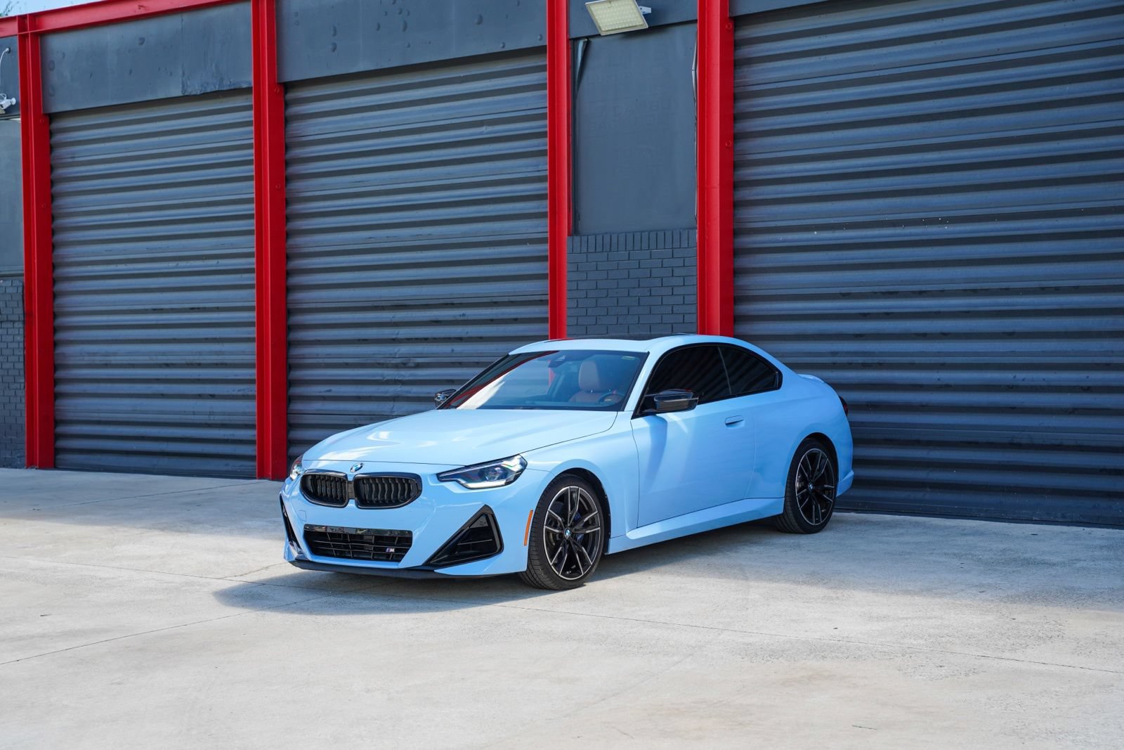 Used 2025 BMW M240i Coupe RWD image 1