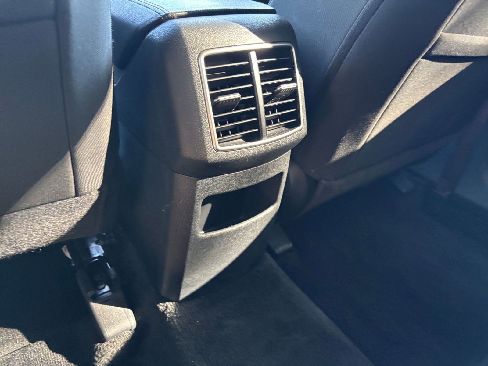 Used 2024 Kia Sportage LX image 23