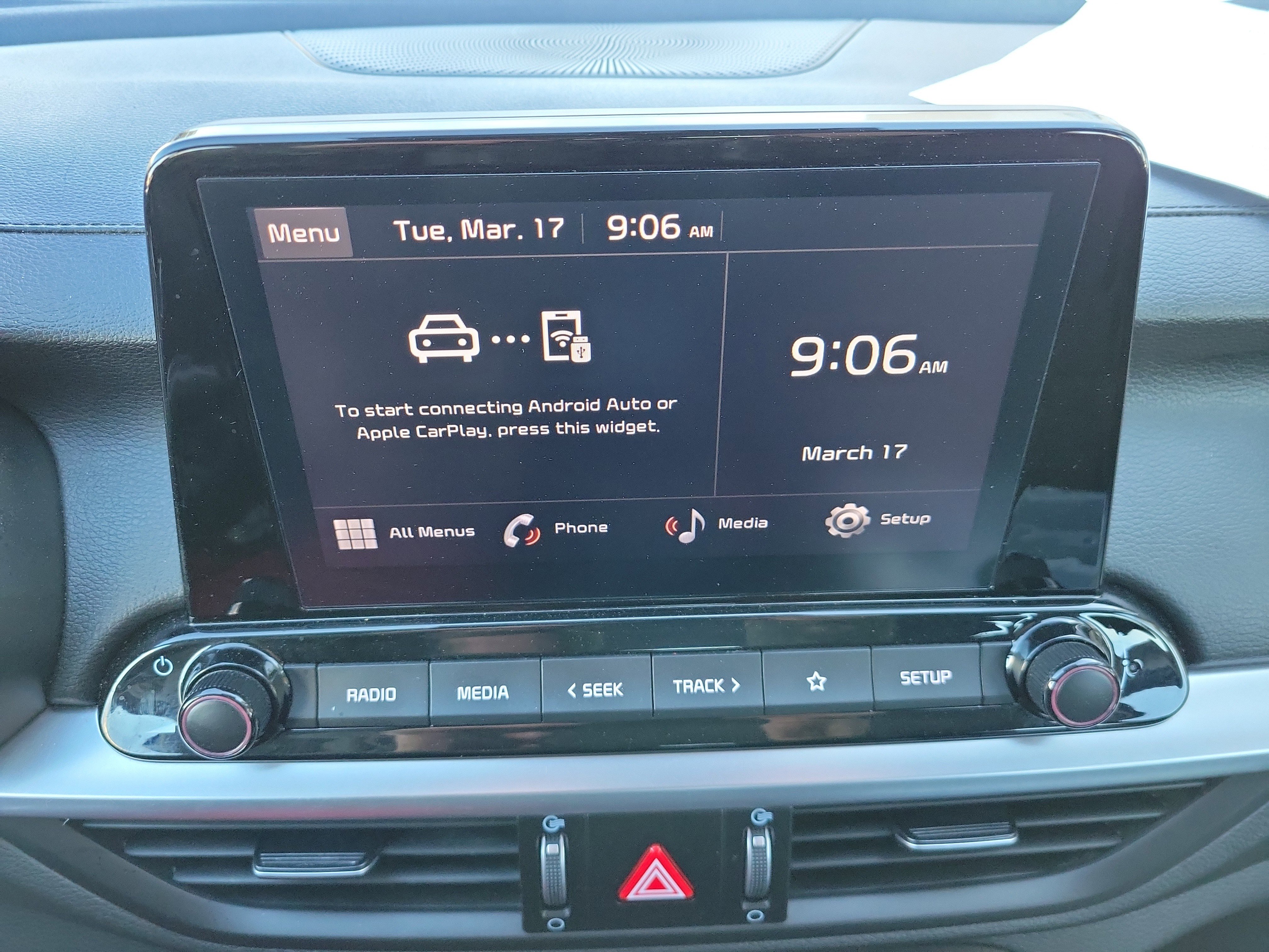 Used 2023 Kia Forte LXS FWD image 15