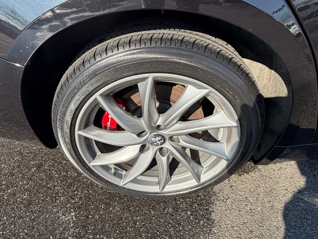 Used 2024 Alfa Romeo Giulia Ti image 14