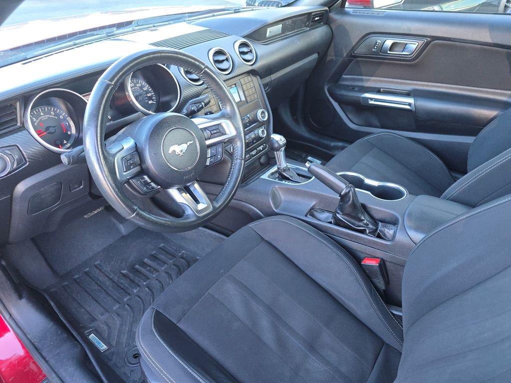 Used 2019 Ford Mustang Coupe image 8