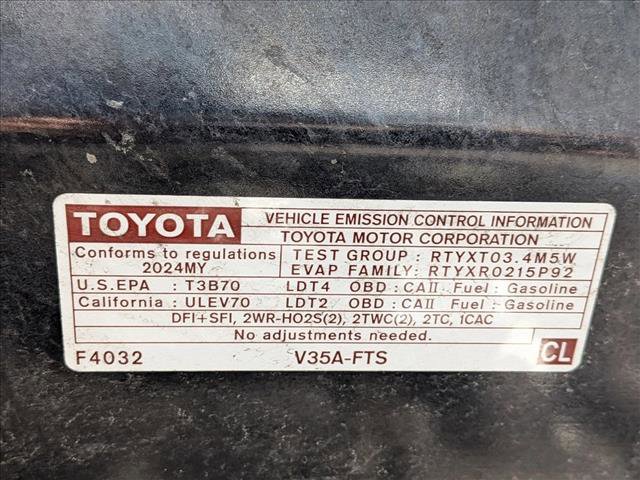 Used 2024 Toyota Tundra Limited AWD/4WD image 14