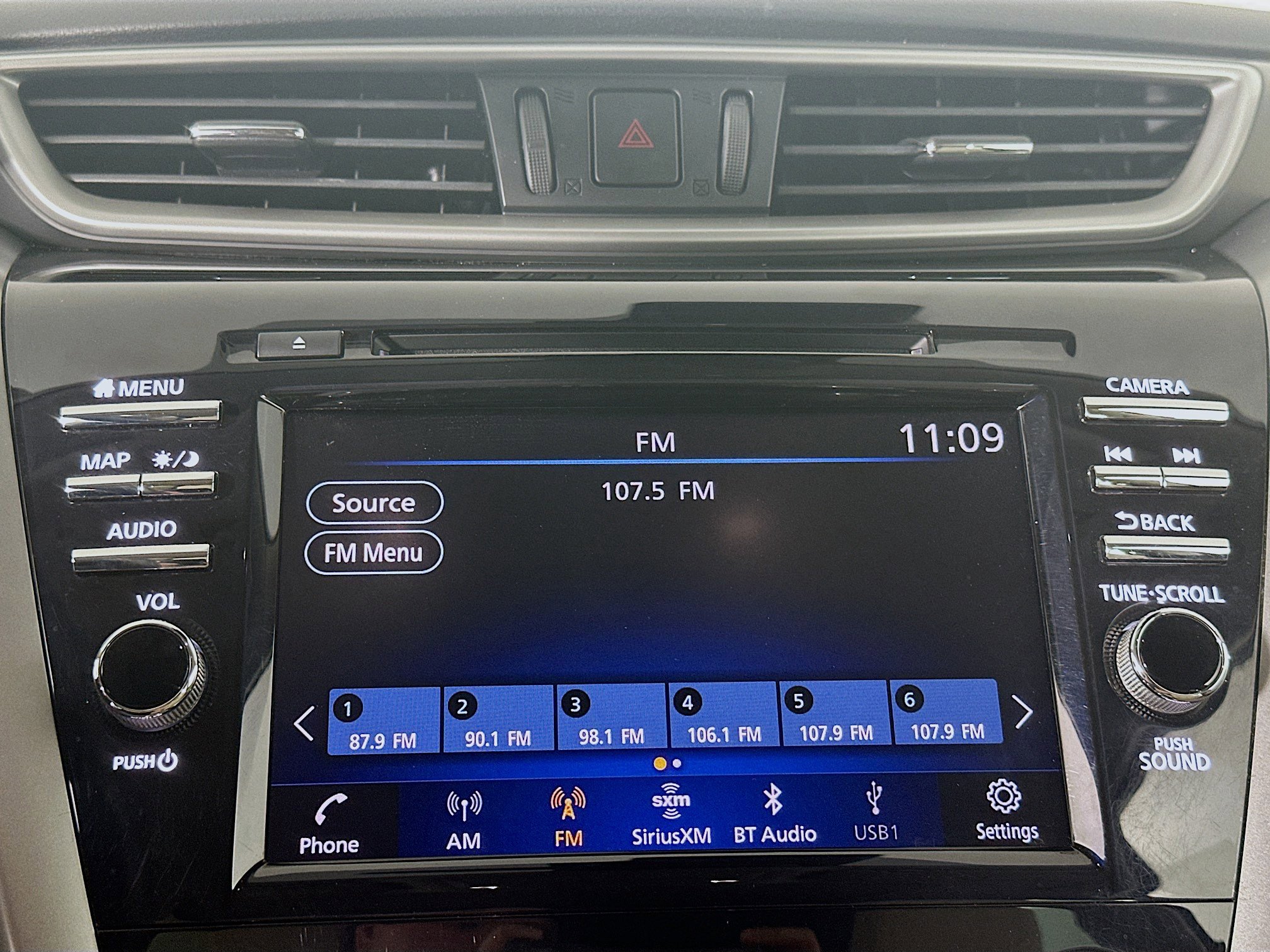 Used 2023 Nissan Murano SL w/ SL Moonroof Package AWD/4WD image 19
