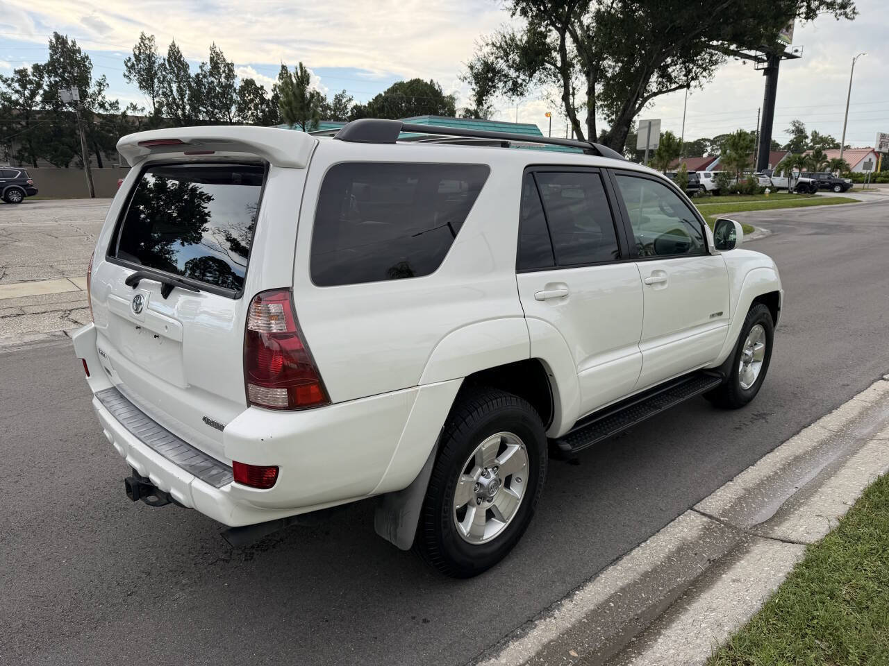 Used 2005 Toyota 4Runner Limited RWD image 5