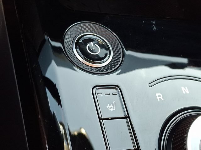 Certified 2024 Kia Niro Wind FWD image 24