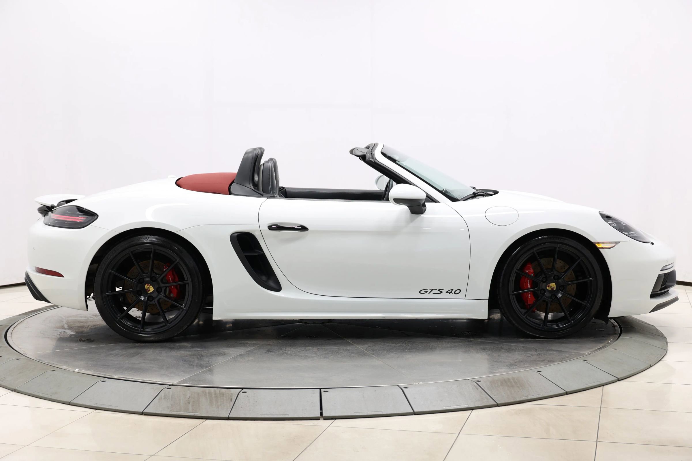 Used 2021 Porsche 718 Boxster GTS image 45
