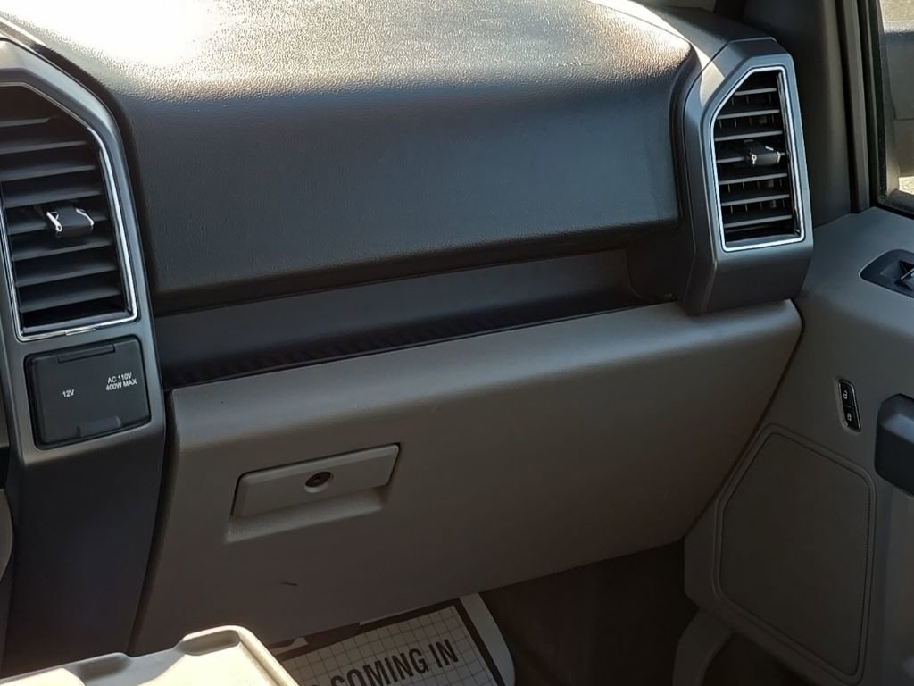 Used 2019 Ford F150 XLT w/ Equipment Group 302A Luxury AWD/4WD image 31