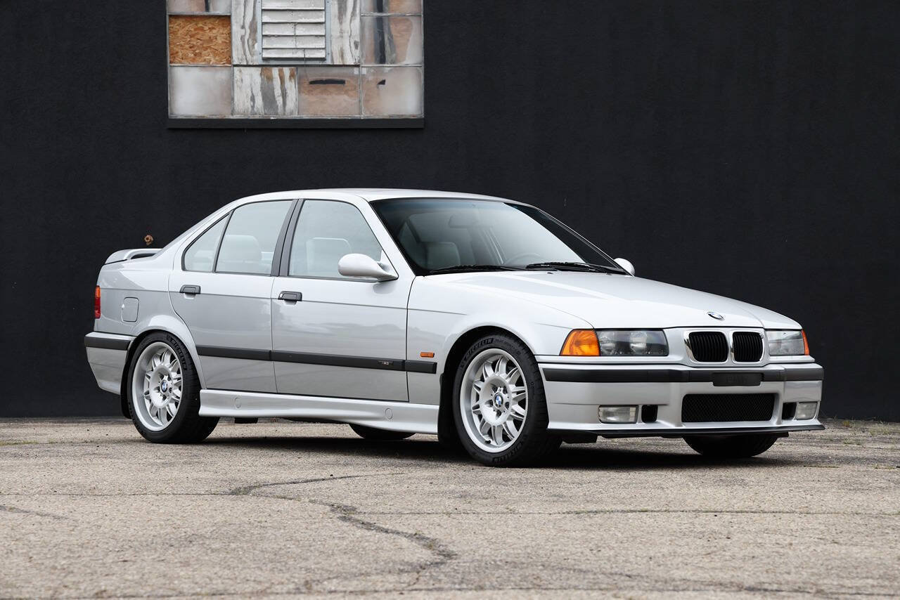Used 1998 BMW M3 Sedan RWD image 4