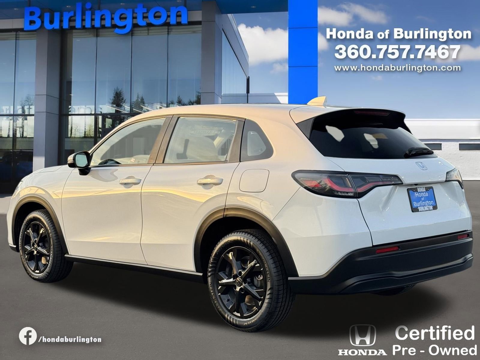 Used 2023 Honda HR-V LX image 4