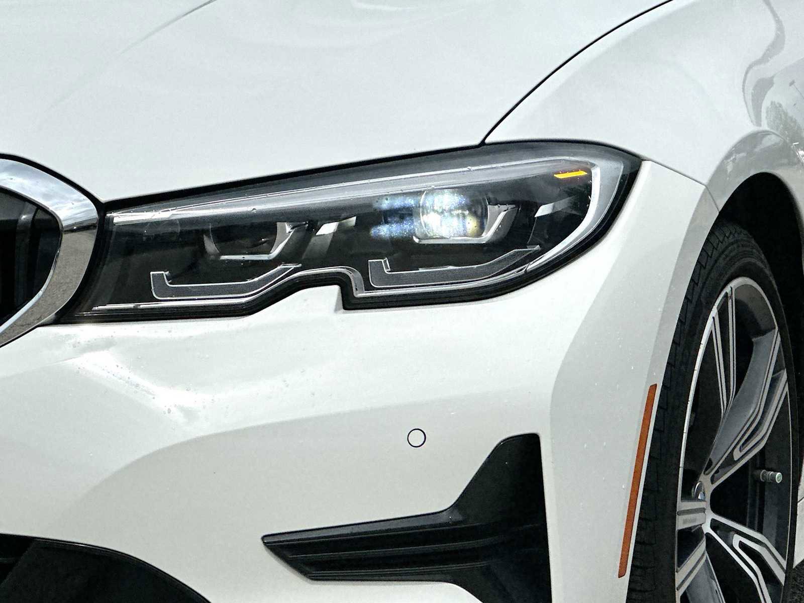 Used 2021 BMW 330i Sedan w/ Convenience Package image 16