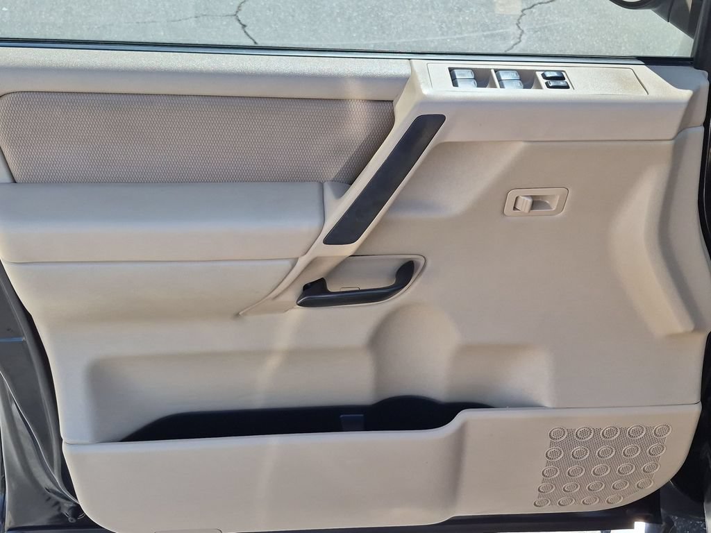 Used 2008 Nissan Titan XE RWD image 23