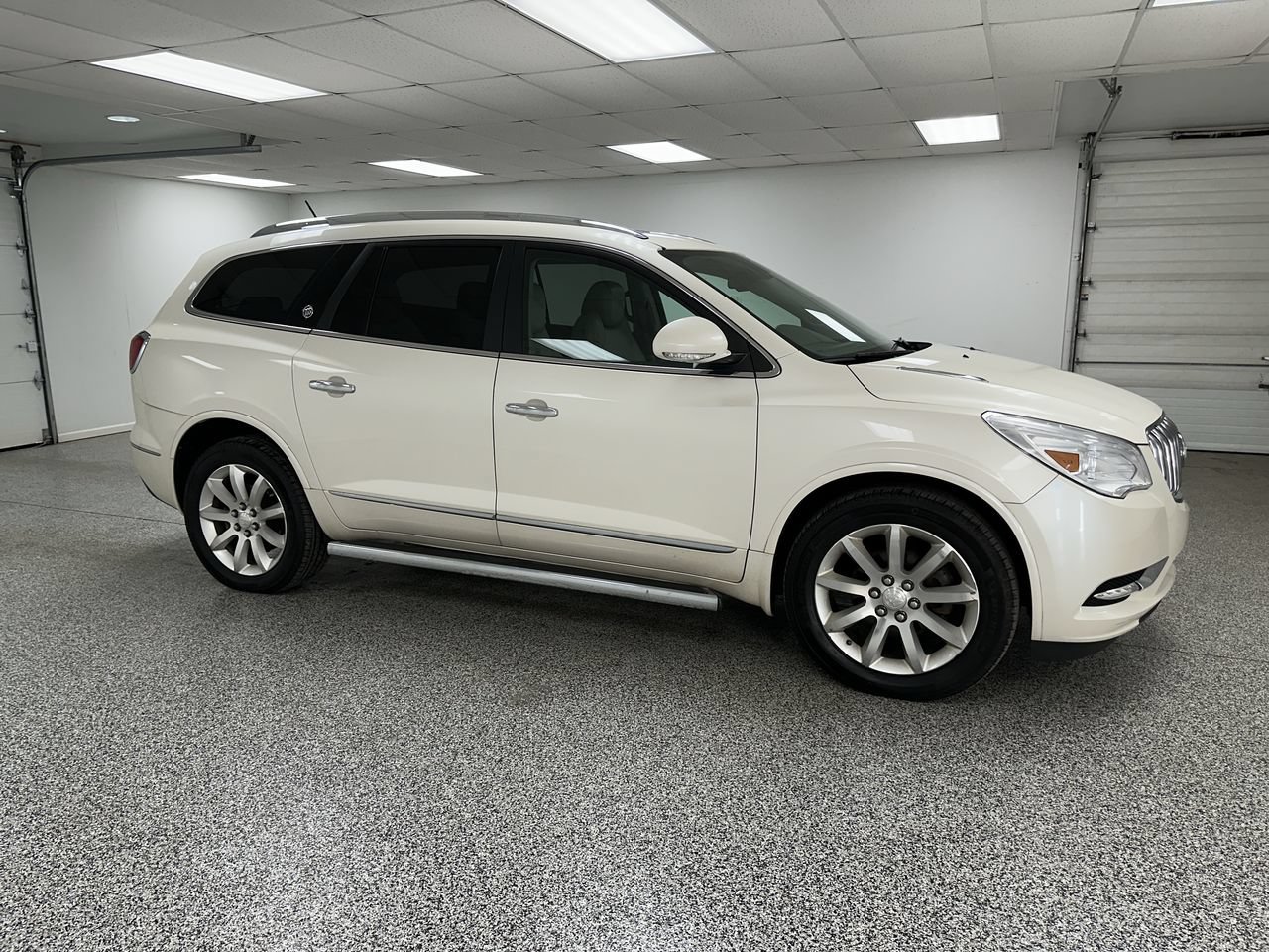 Used 2015 Buick Enclave Premium w/ Trailering Package AWD/4WD image 1