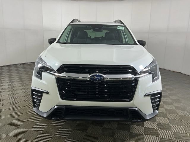 New 2026 Subaru Ascent Limited AWD/4WD image 2