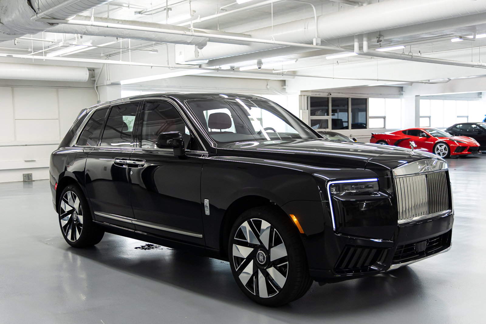 New 2027 Rolls-Royce Cullinan AWD/4WD image 6