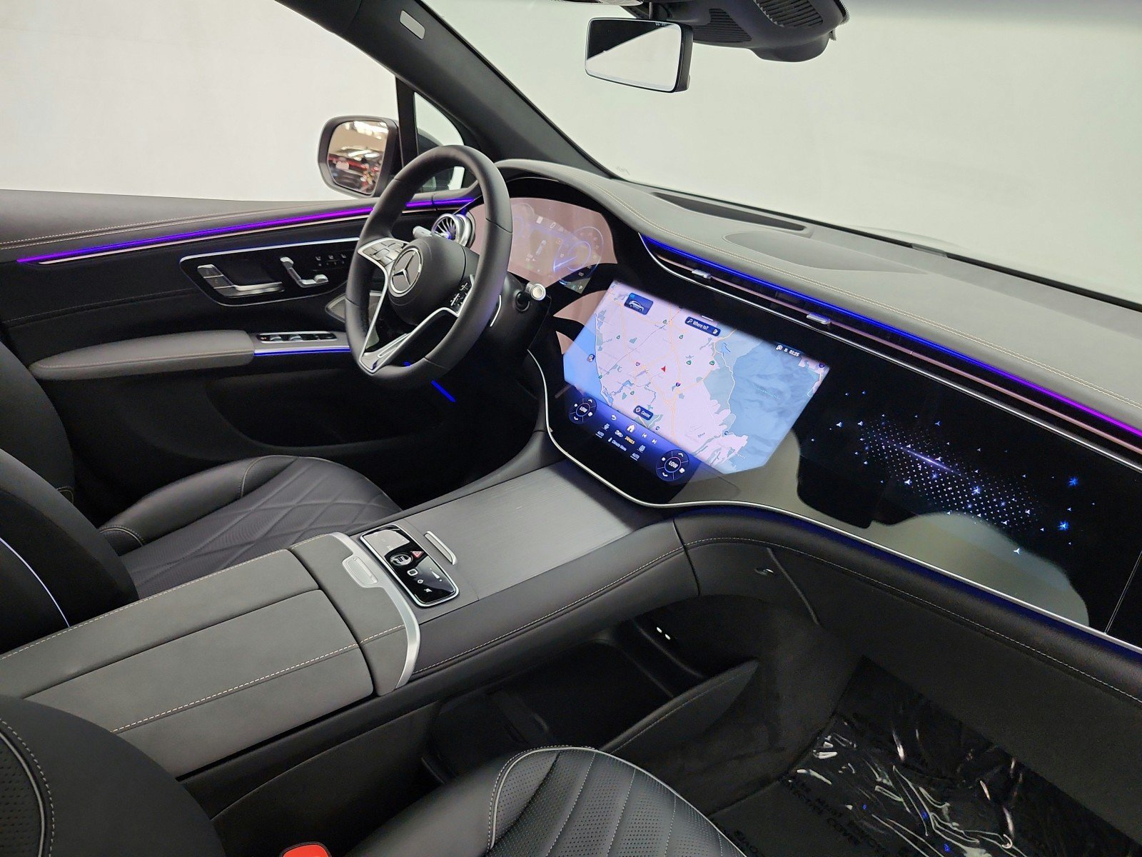 New 2026 Mercedes-Benz EQS 400 4MATIC SUV image 13