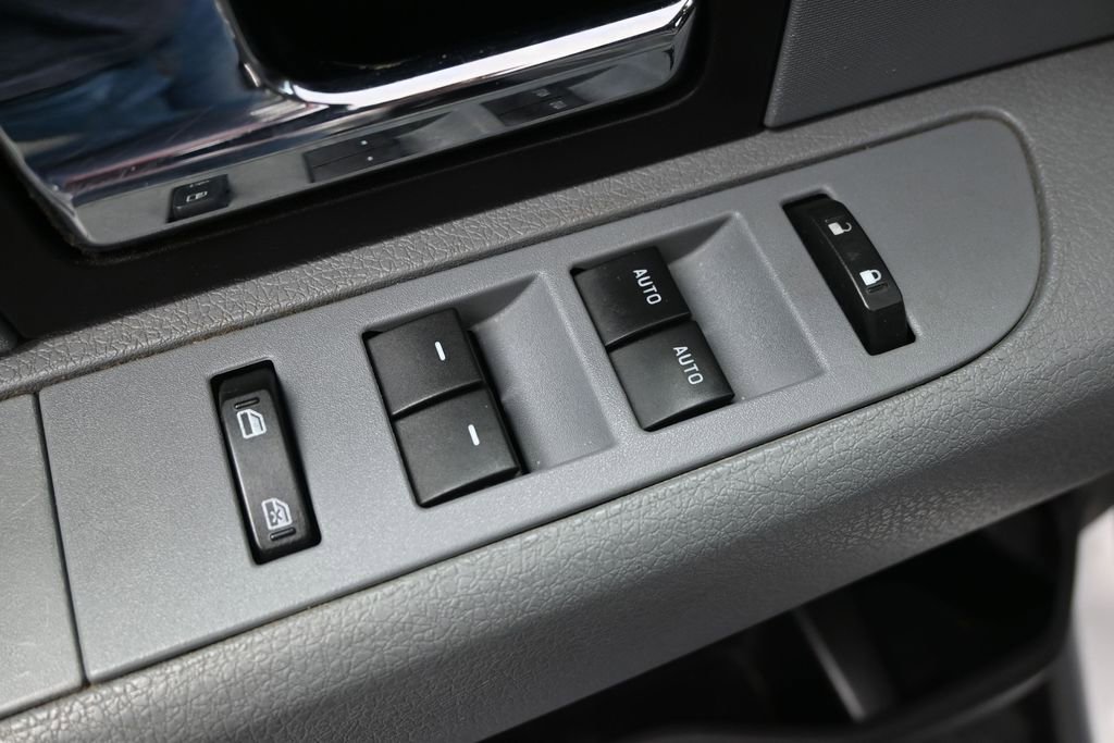 Used 2013 Ford F150 XLT w/ Luxury Equipment Group RWD image 12