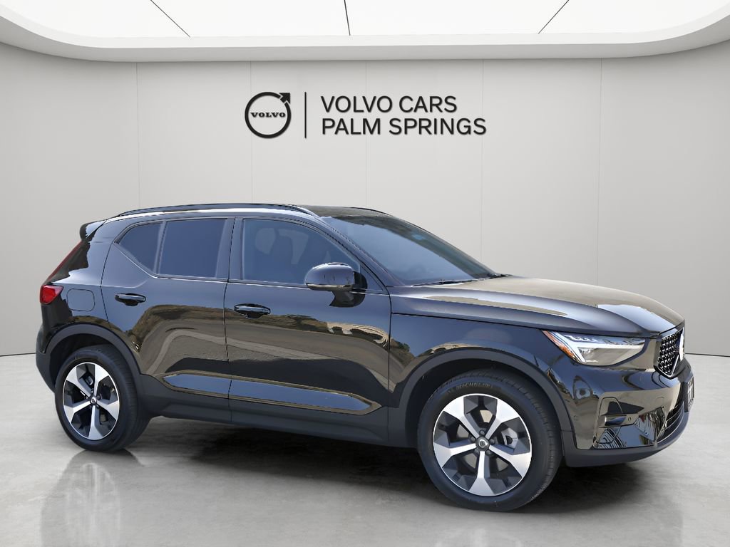 New 2025 Volvo XC40 B5 Plus w/ Protection Package Premier image 2