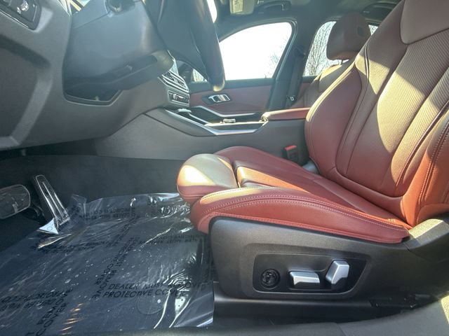Used 2023 BMW 330e xDrive w/ M Sport Package image 12
