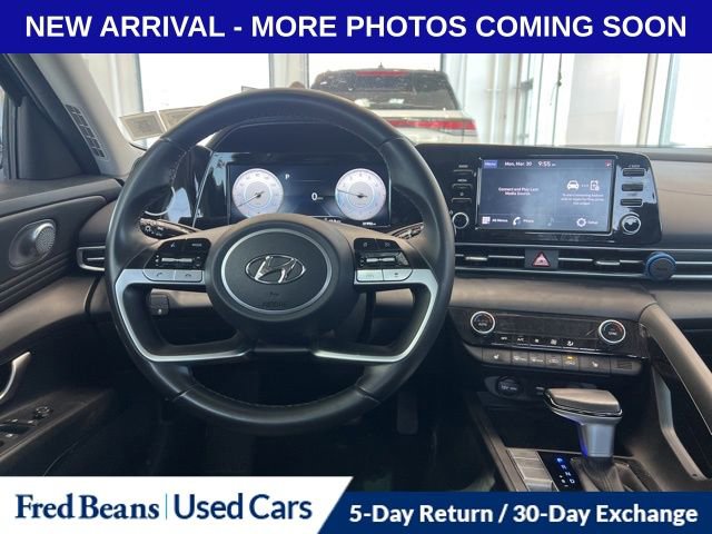 Used 2022 Hyundai Elantra SEL w/ Convenience Package image 11