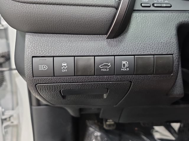 Certified 2024 Toyota Camry SE FWD image 23