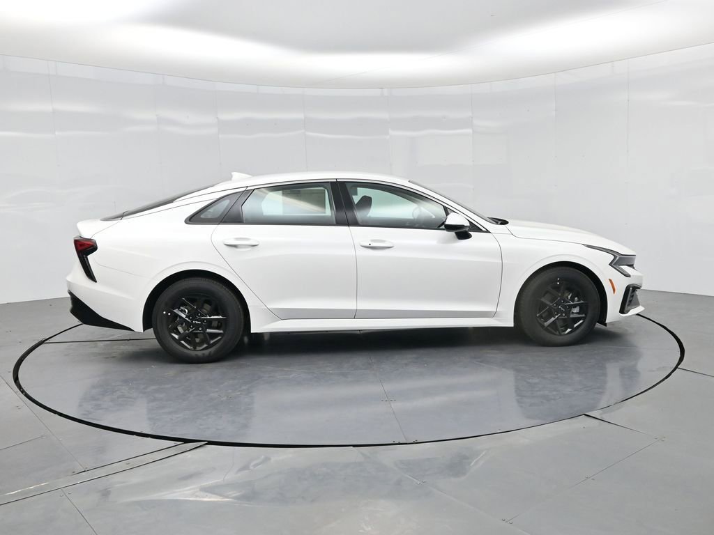 New 2026 Kia K5 LXS FWD image 35