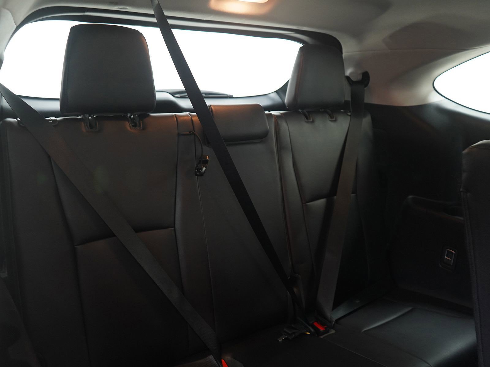 Used 2020 Toyota Highlander XLE image 13