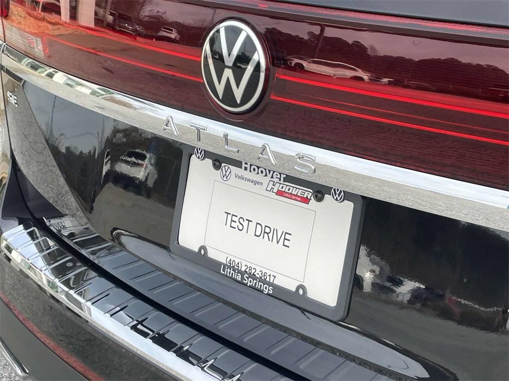 New 2026 Volkswagen Atlas SE FWD image 11