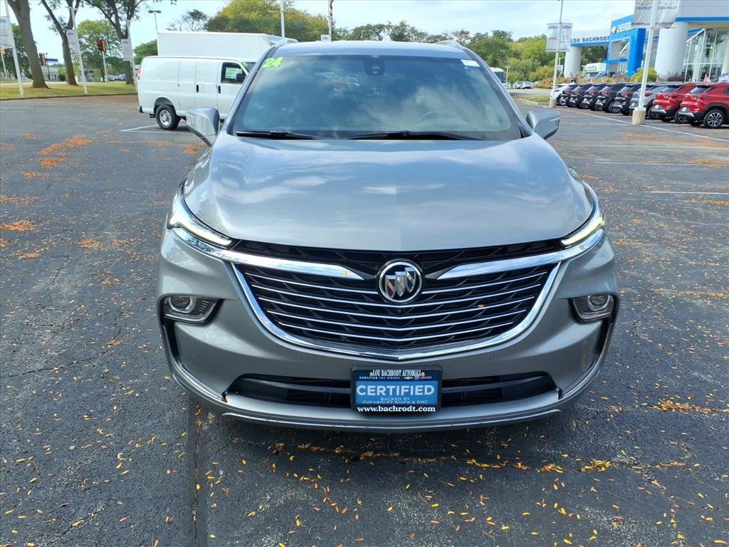 Used 2024 Buick Enclave Premium image 2