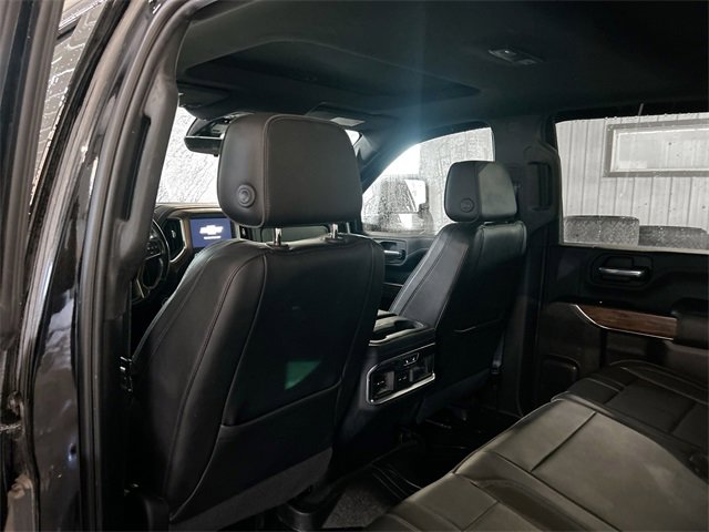 Used 2020 Chevrolet Silverado 3500 High Country w/ Technology Package image 9