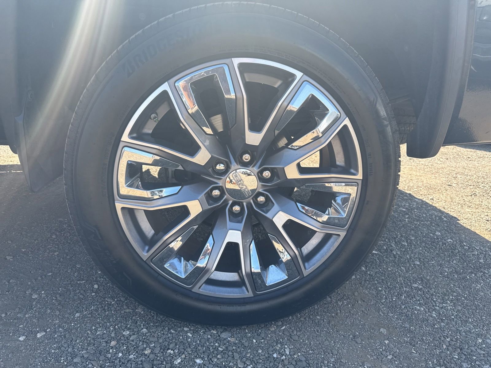 Used 2018 GMC Sierra 1500 Denali RWD image 16