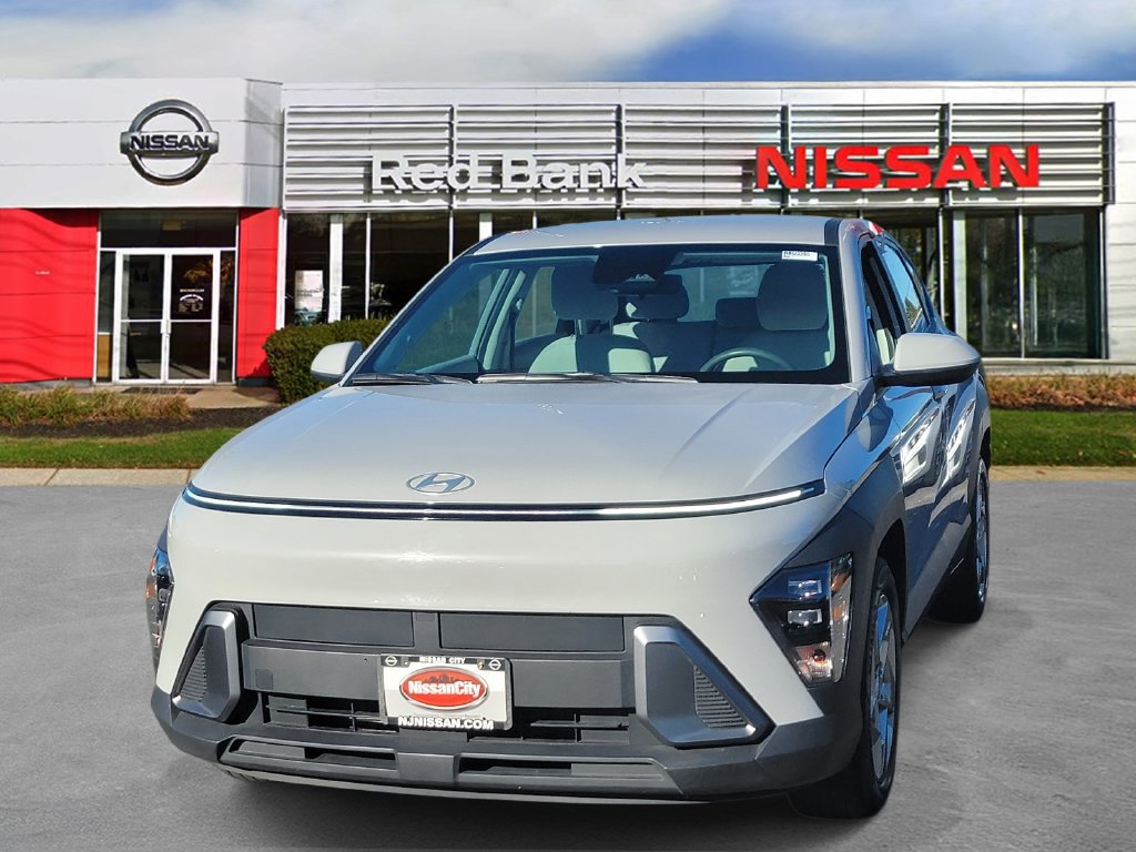 Used 2024 Hyundai Kona SE FWD image 4