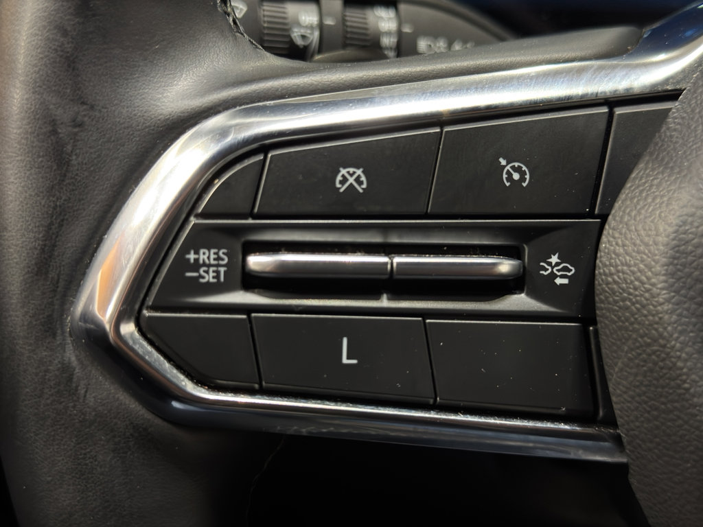 Used 2025 Chevrolet Equinox LT w/ Convenience Package II image 24