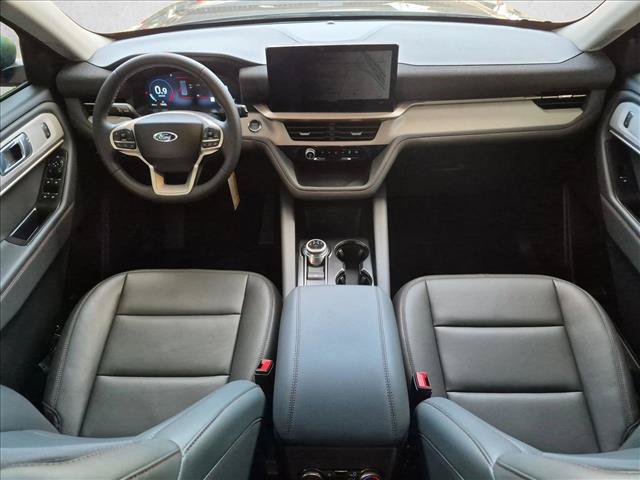 New 2026 Ford Explorer Active RWD image 15