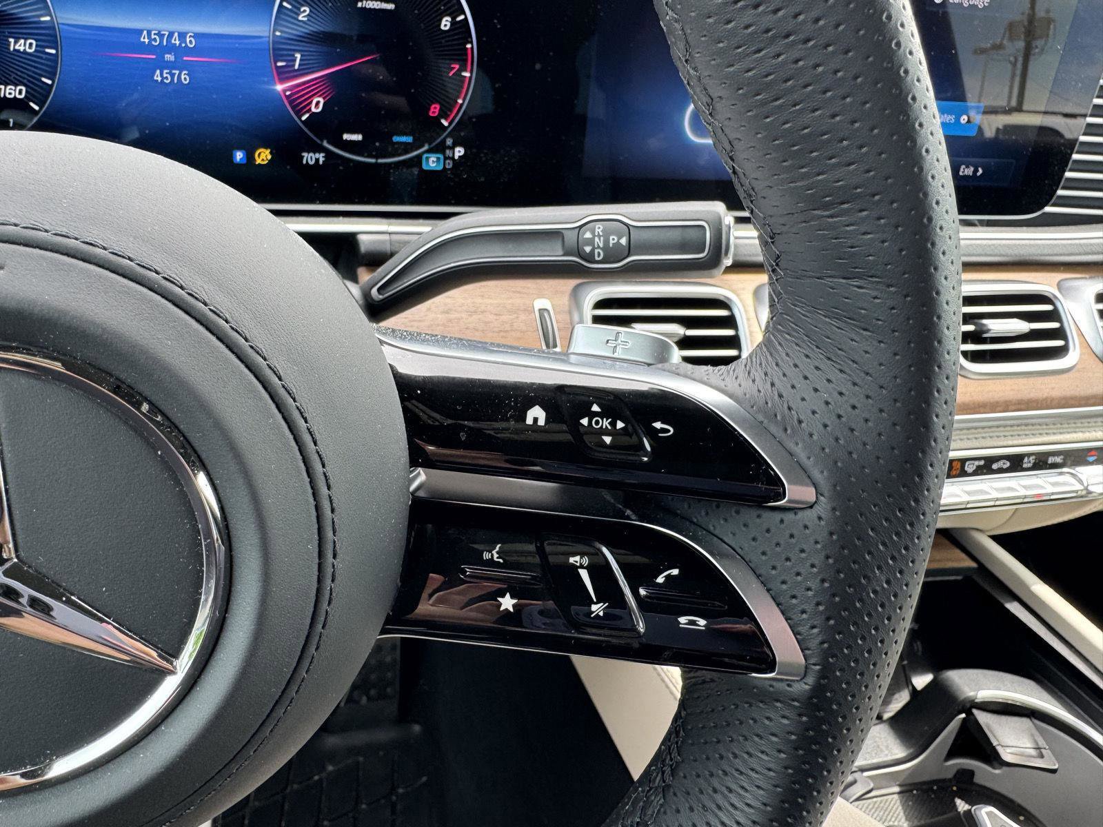 Certified 2026 Mercedes-Benz GLS 580 4MATIC image 11