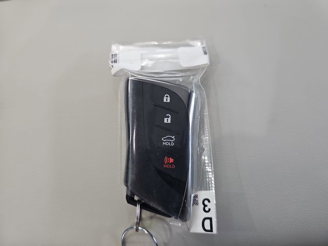 New 2025 Lexus ES 350 Ultra Luxury image 36