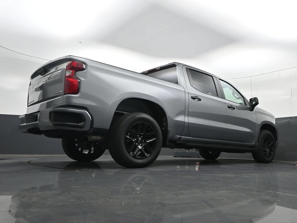 Certified 2025 Chevrolet Silverado 1500 Custom RWD image 34