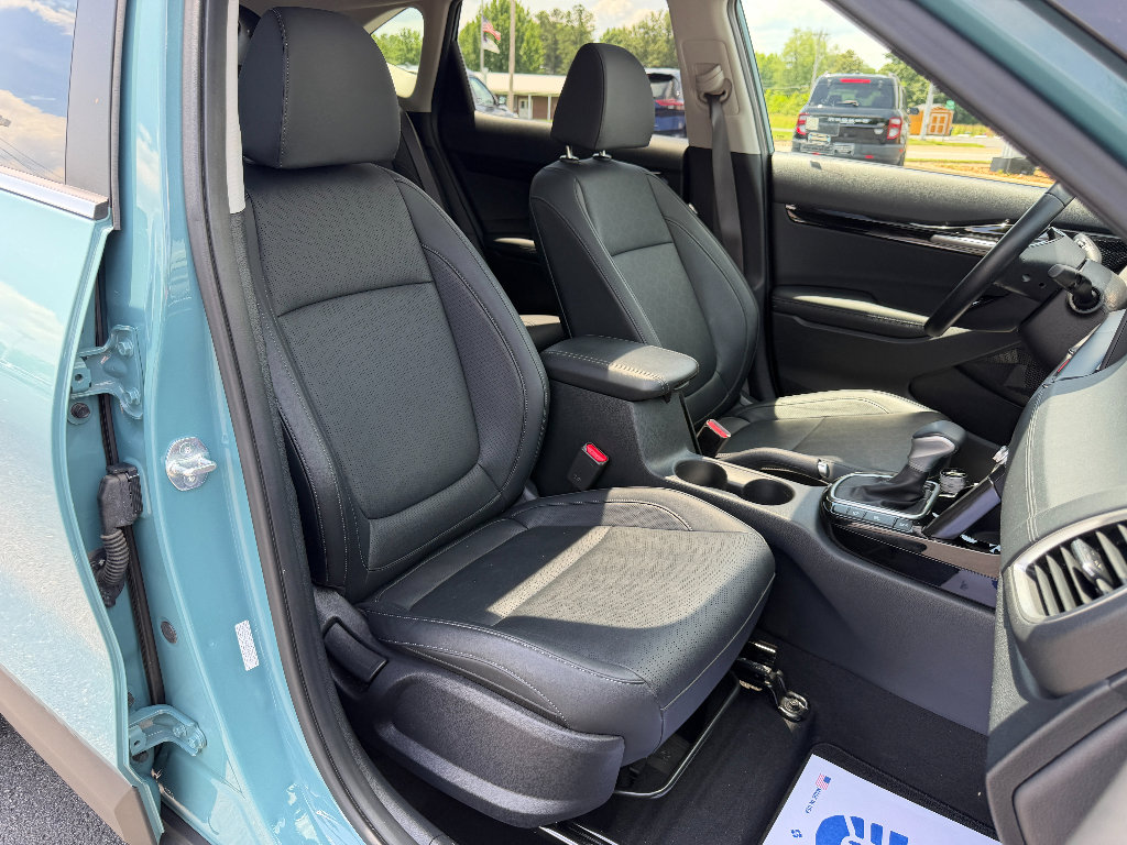 Used 2024 Kia Seltos EX AWD/4WD image 15