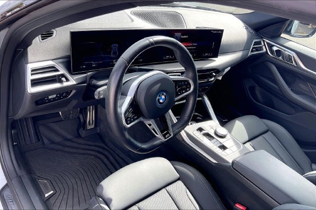 Used 2025 BMW i4 eDrive40 w/ M Sport Package RWD image 15