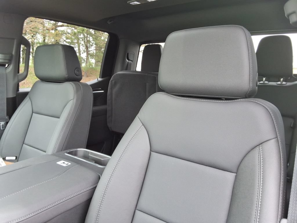 New 2026 Chevrolet Silverado 1500 LTZ w/ LTZ Premium Package AWD/4WD image 23