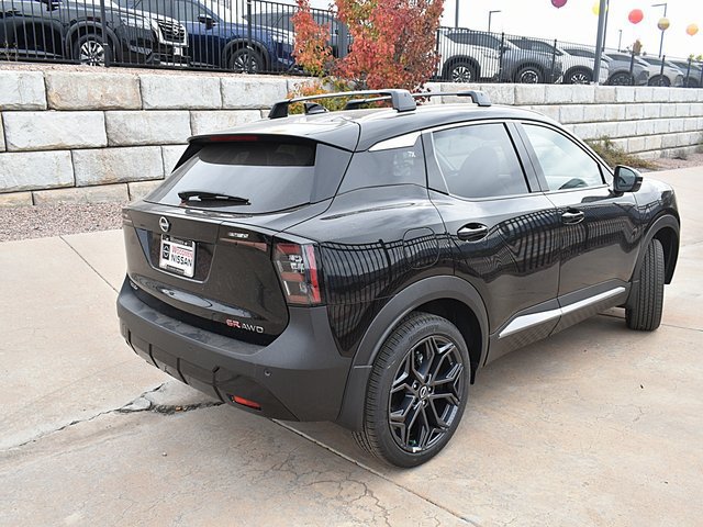 New 2026 Nissan Kicks SR w/ Cold Weather Package AWD/4WD image 6