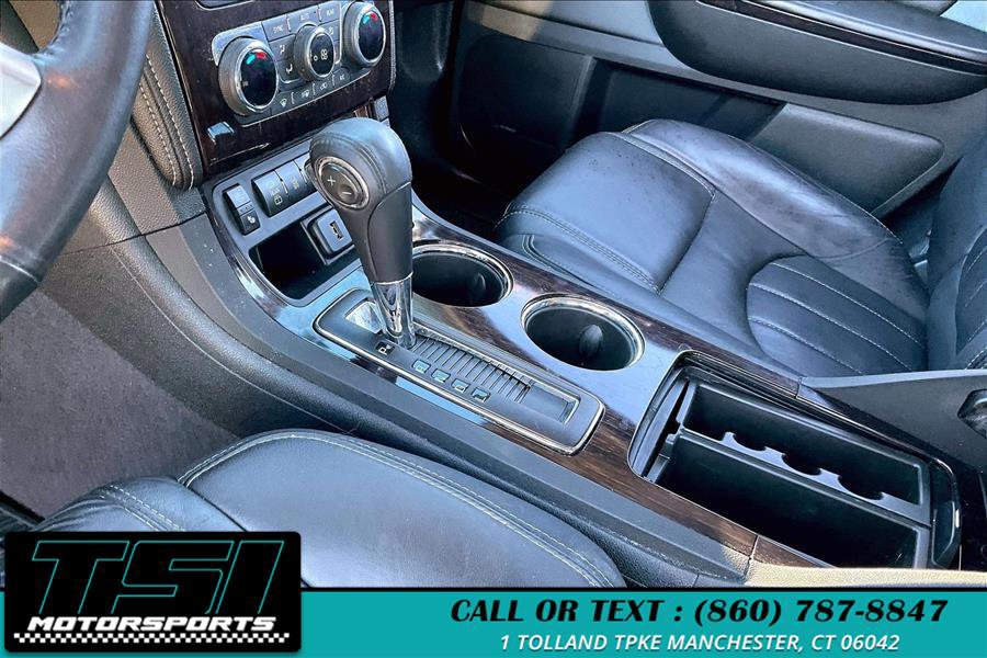 Used 2015 Chevrolet Traverse LTZ image 15