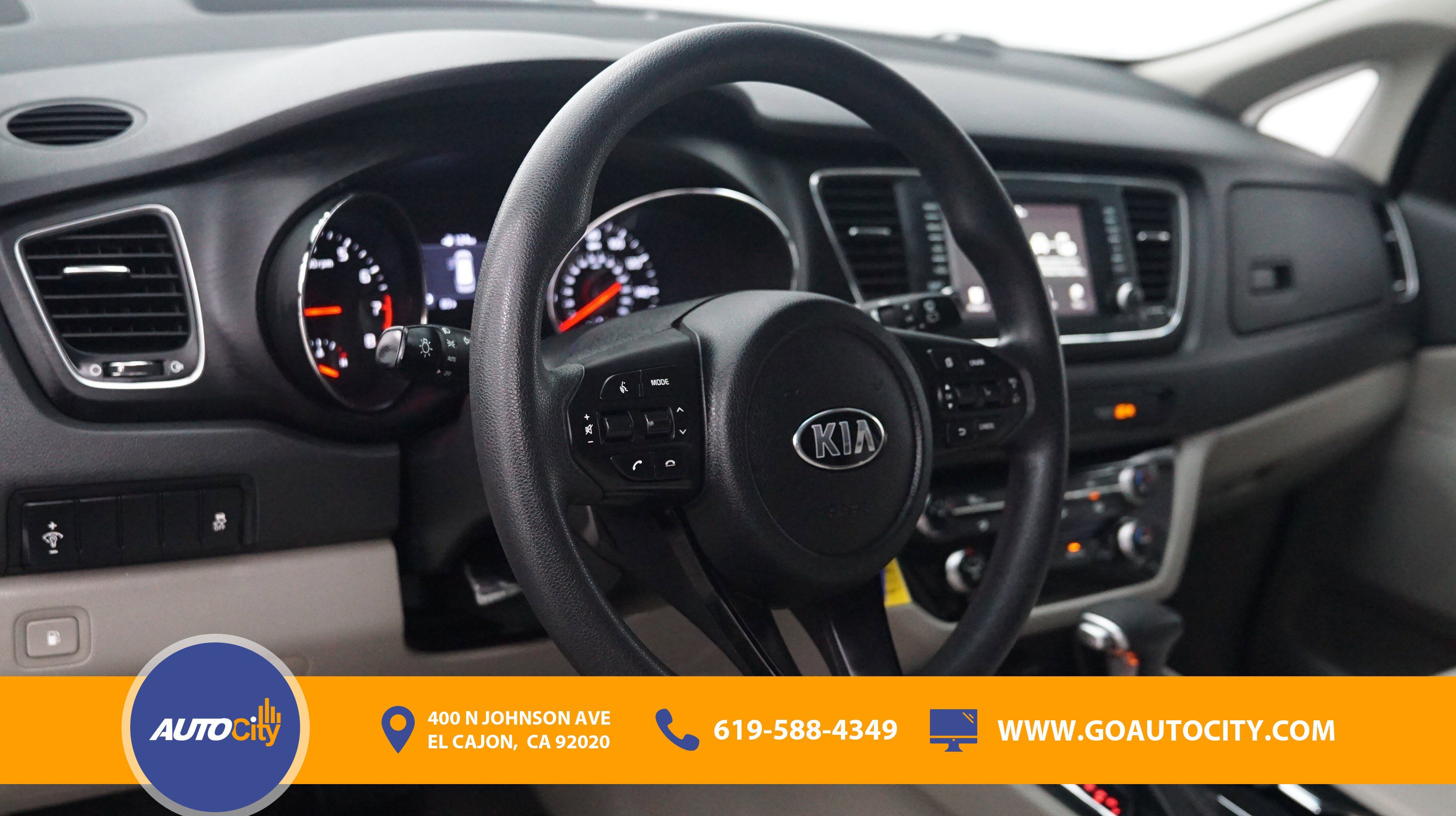 Used 2019 Kia Sedona LX FWD image 19